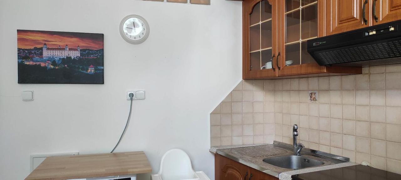 Apartment Green House - Old Town Bratislava Dış mekan fotoğraf